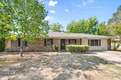 623 Madison Dr, Corsicana, TX 75110
