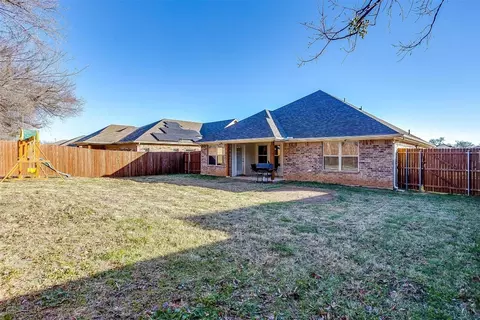 941 Sam St, Springtown, TX 76082 photo 35