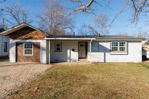 2529 NE 30th St, Fort Worth, TX 76106