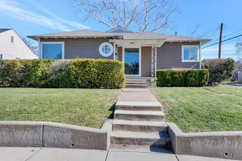 2641 Wayside Ave, Fort Worth, TX 76110