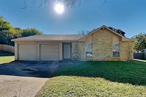 5611 Sarasota Dr, Arlington, TX 76017
