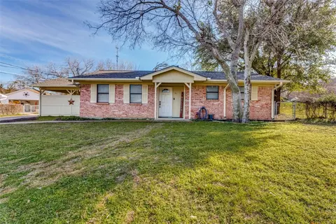 311 W Park Ave, Weatherford, TX 76086