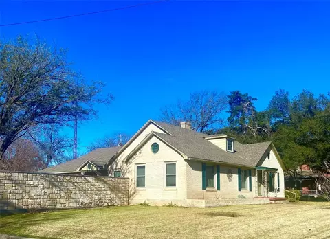 511 S Denton St, Gainesville, TX 76240