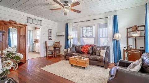 554 N Camden St, Dublin, TX 76446