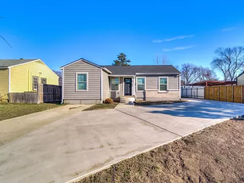 2803 Canary Dr, Dallas, TX 75216