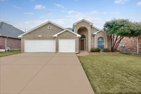 4704 Ardenwood Dr, Fort Worth, TX 76123