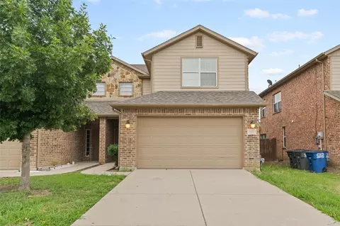 154 Castleridge Dr #A, Little Elm, TX 75068