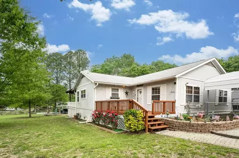 253 Southlake Dr, Gun Barrel City, TX 75156