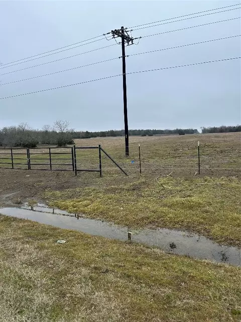 000 Fm 1571, Lone Oak, TX 75453