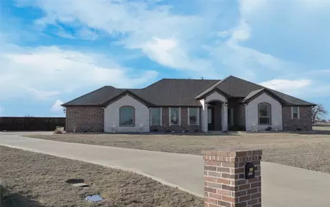 123 Brock Ln, Millsap, TX 76066