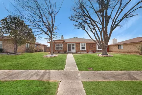 1730 Glencairn Ln, Lewisville, TX 75067
