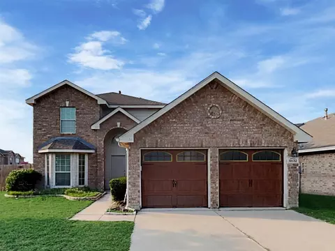 9832 Pack Saddle Trl, Fort Worth, TX 76108