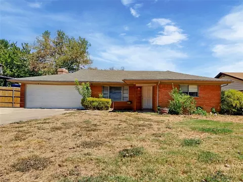 3621 Guadalupe Rd, Fort Worth, TX 76116