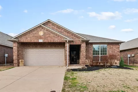 3232 Hornbeam St, Argyle, TX 76226