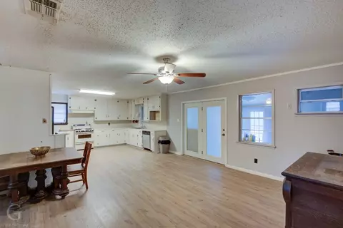 1304 N Elm St, Minden, LA 71055 photo 3