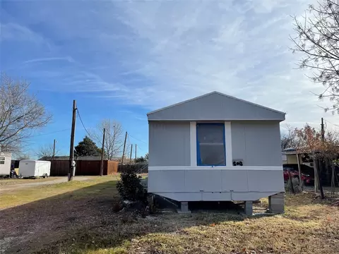 504 Allen St, Little Elm, TX 75068