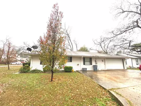 605 4th St, Terrell, TX 75160 photo 3