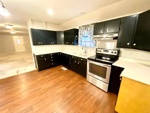 605 4th St, Terrell, TX 75160 photo 8