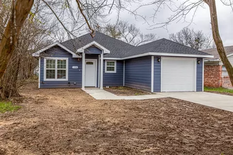 1306 E 4th Ave, Corsicana, TX 75110