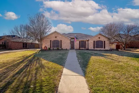 624 Whitetail Deer Ln, Crowley, TX 76036