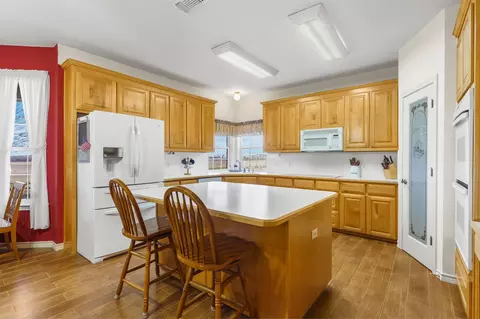 Kitchen - 7097 Freeman Rd, Krum, TX 76249 photo 1 of 9