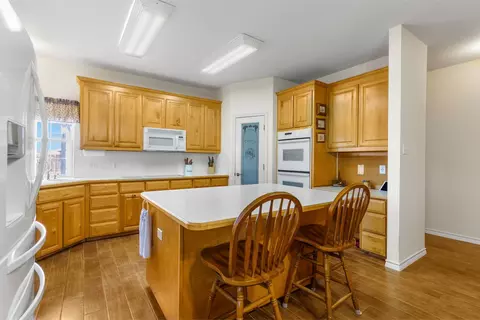 Kitchen - 7097 Freeman Rd, Krum, TX 76249 photo 2 of 9