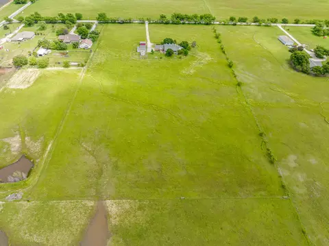 View/Area - 7097 Freeman Rd, Krum, TX 76249 photo 6 of 11
