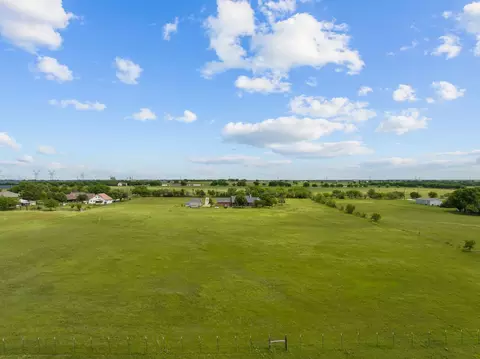 View/Area - 7097 Freeman Rd, Krum, TX 76249 photo 4 of 11