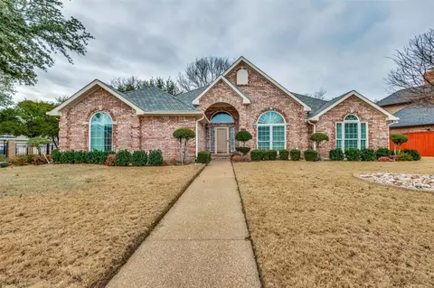 4112 Mesa Ridge Dr, Fort Worth, TX 76137