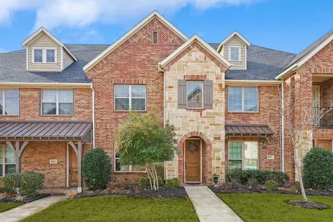 4646 Rhett Ln #H, Carrollton, TX 75010