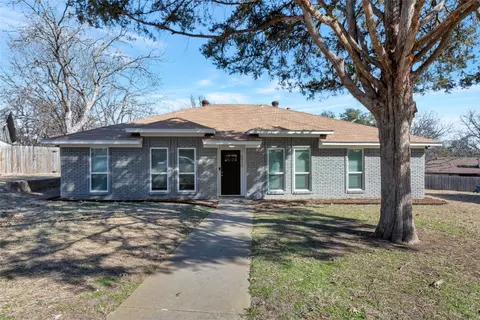 6930 Hunnicut Pl, Dallas, TX 75227