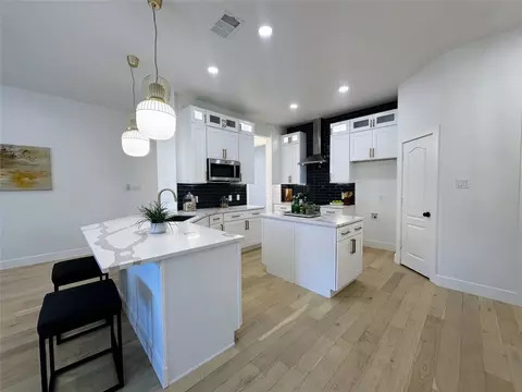 3040 Lakefield Dr, Little Elm, TX 75068