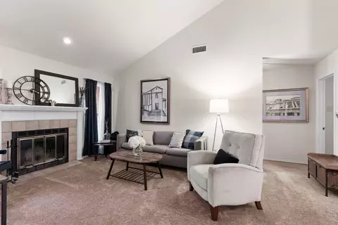 3453 Monticello Park Pl, Fort Worth, TX 76107