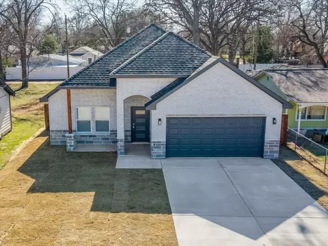 3628 Chenault St, Fort Worth, TX 76111