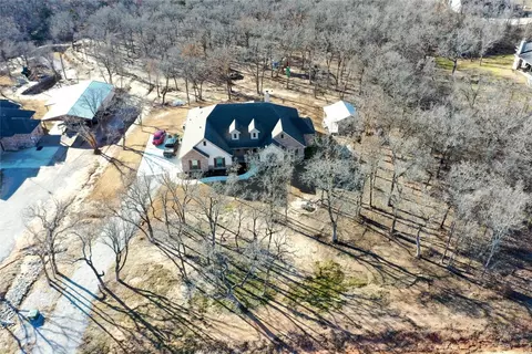 232 County Road 4598, Boyd, TX 76023 photo 3