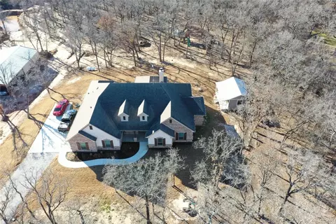 232 County Road 4598, Boyd, TX 76023 photo 8