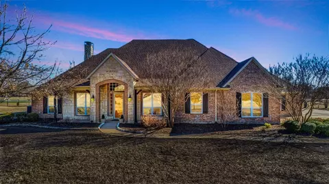 310 Cambridge Dr, Fairview, TX 75069