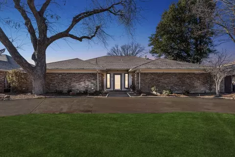 612 Park Bend Dr, Richardson, TX 75081