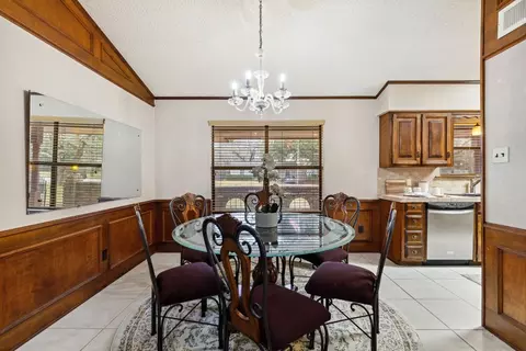 706 9th St, Terrell, TX 75160 photo 12
