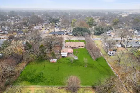 706 9th St, Terrell, TX 75160 photo 32