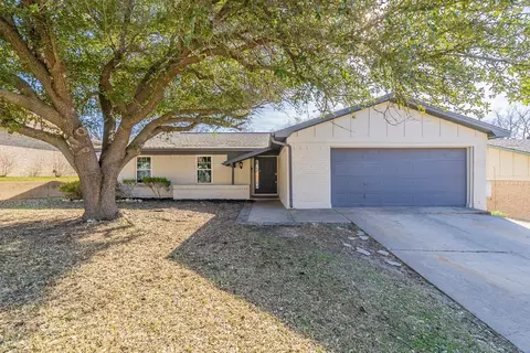 7817 Garza Ave, Fort Worth, TX 76116