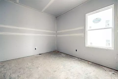 109 E Bexar St, Mabank, TX 75147 photo 9