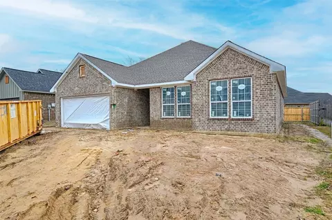 109 E Bexar St, Mabank, TX 75147 photo 2