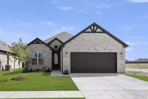520 Silver Spgs, Lavon, TX 75166