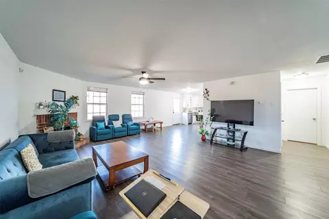 4028 Foxhound Ln, Fort Worth, TX 76123