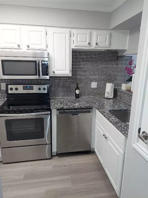 8545 Midpark Rd #51, Dallas, TX 75240