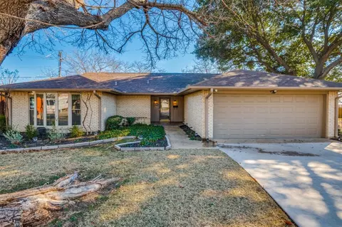 3404 Cavalier Ct, Irving, TX 75062
