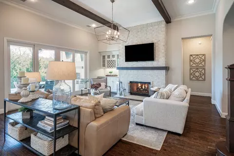 310 Gentry Dr, Prosper, TX 75078 photo 5