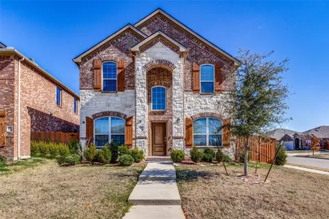 4000 Rain Lilly Dr, Heartland, TX 75126
