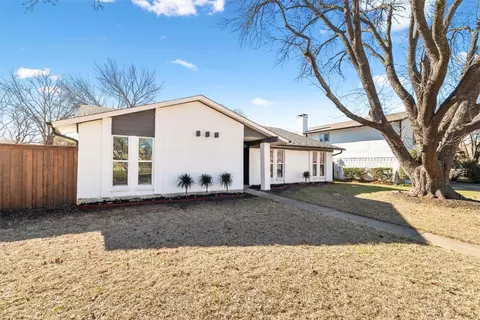 9 Merrie Cir, Richardson, TX 75081
